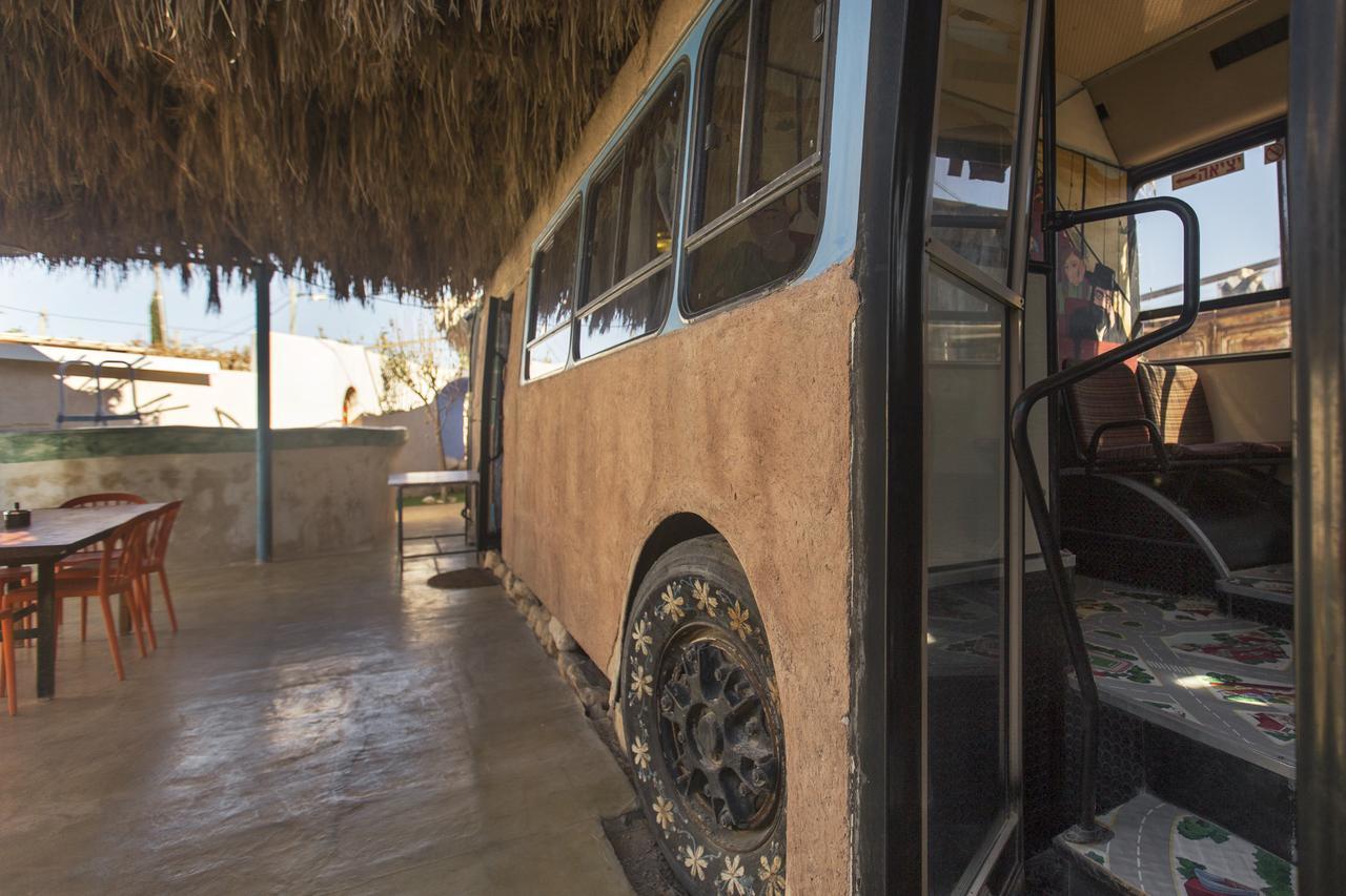Zimmerbus 'Ezuz ภายนอก รูปภาพ