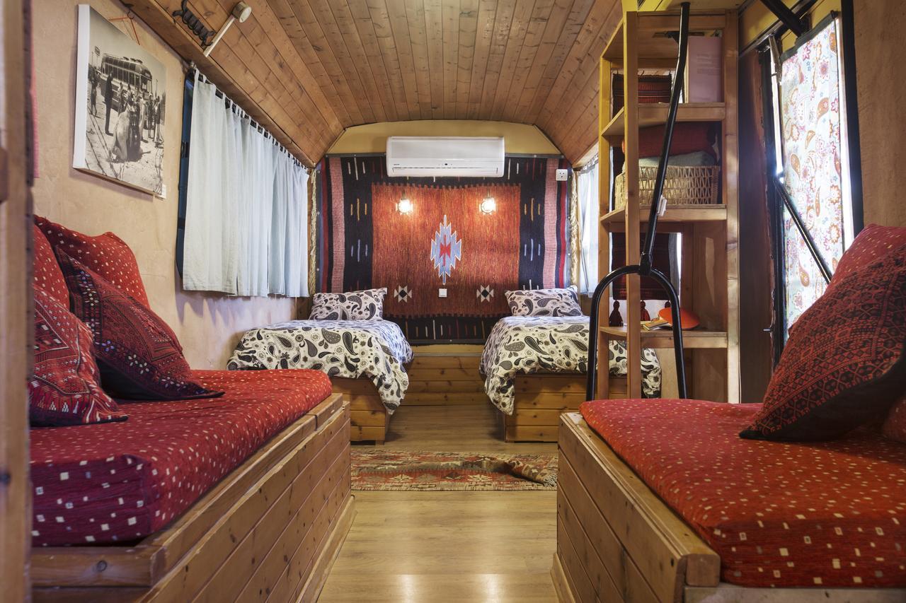 Zimmerbus 'Ezuz ภายนอก รูปภาพ
